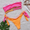 Bikini „Sunset Jewel” – Różowo-pomarańczowy komplet z biżuteryjnymi zdobieniami