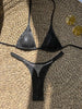 Czarny Błysk – Zmysłowy Bikini z Połyskiem