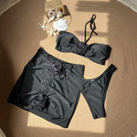 Kwiatowy Bikini Glamour 2-częściowe – Biel lub Czerń